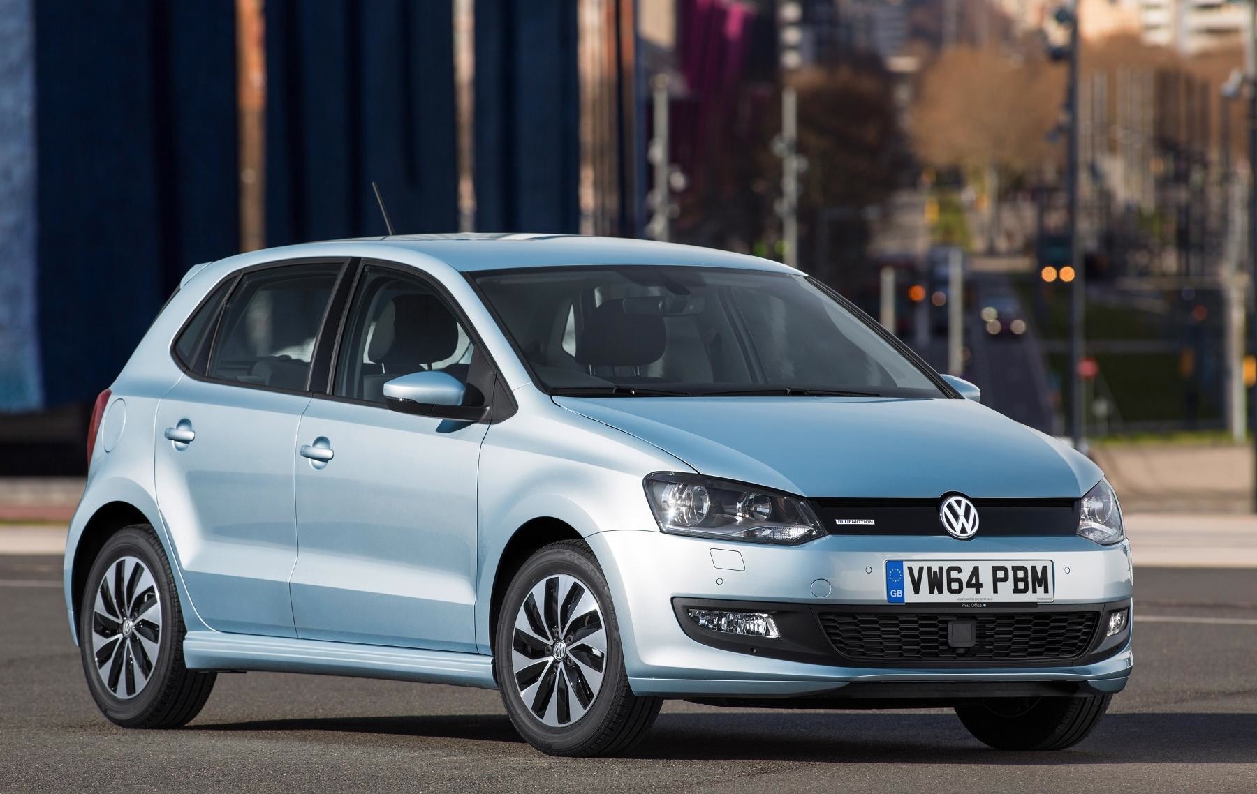 Volkswagen Polo 2015 mới “ăn xăng như…ngửi”